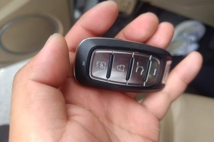 Used Haval H2 2017 Red-Label 1.5T Automatic Two-Wheel Drive Elite Model Vehicle Key