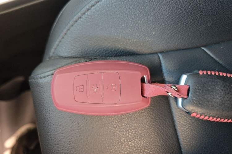 Used Haval H2 2017 Red-Label 1.5T Automatic Two-Wheel Drive Elite Model Vehicle Key