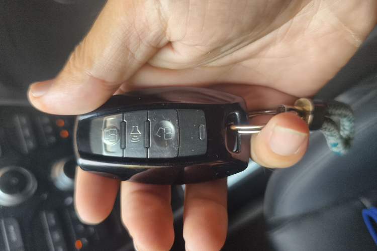 Used Haval H2 2017 Red-Label 1.5T Automatic Two-Wheel Drive Elite Model Vehicle Key