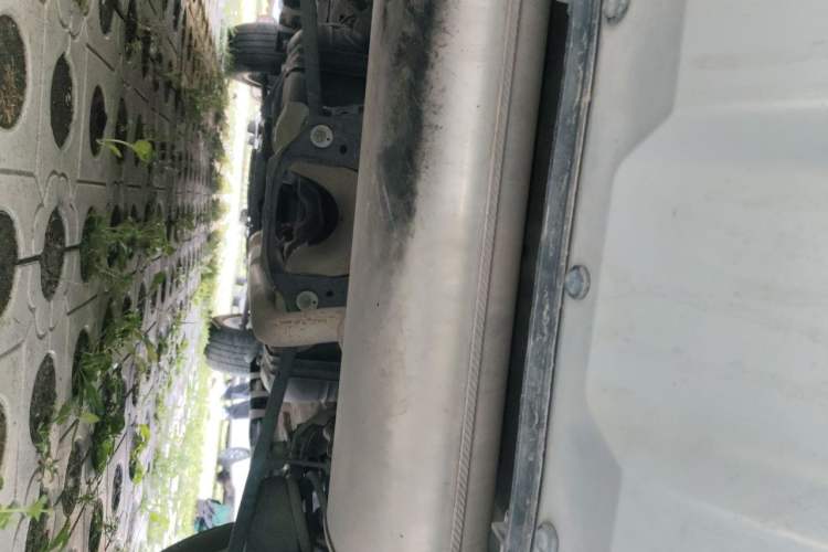 Used Haval H2 2018 Chuanxiang Edition Blue Badge 1.5T Dual-Clutch Two-Wheel Drive Fashionable Model Chassis Rear
