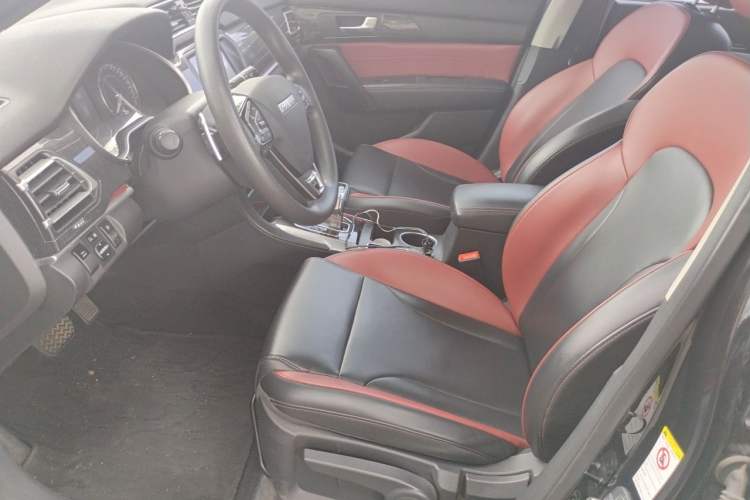 Used Haval H2 2018 Chuanxiang Edition Blue Badge 1.5T Dual-Clutch Two-Wheel Drive Fashionable Model Driver Seat