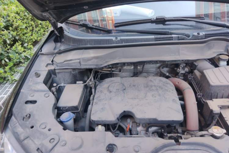 Used Haval H2 2018 Red-Label 1.5T Manual Two-Wheel Drive Elite Model Engine Bay Right