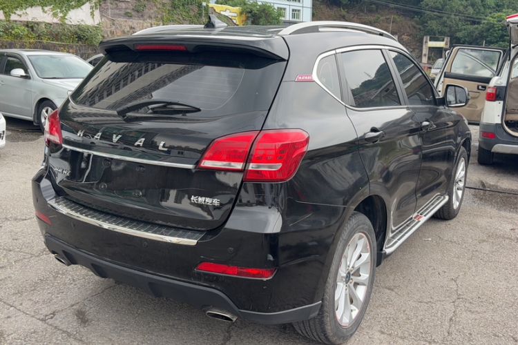 Used Haval H2 2018 Red-Label 1.5T Dual-Clutch Two-Wheel-Drive Luxury Model Exterior 2