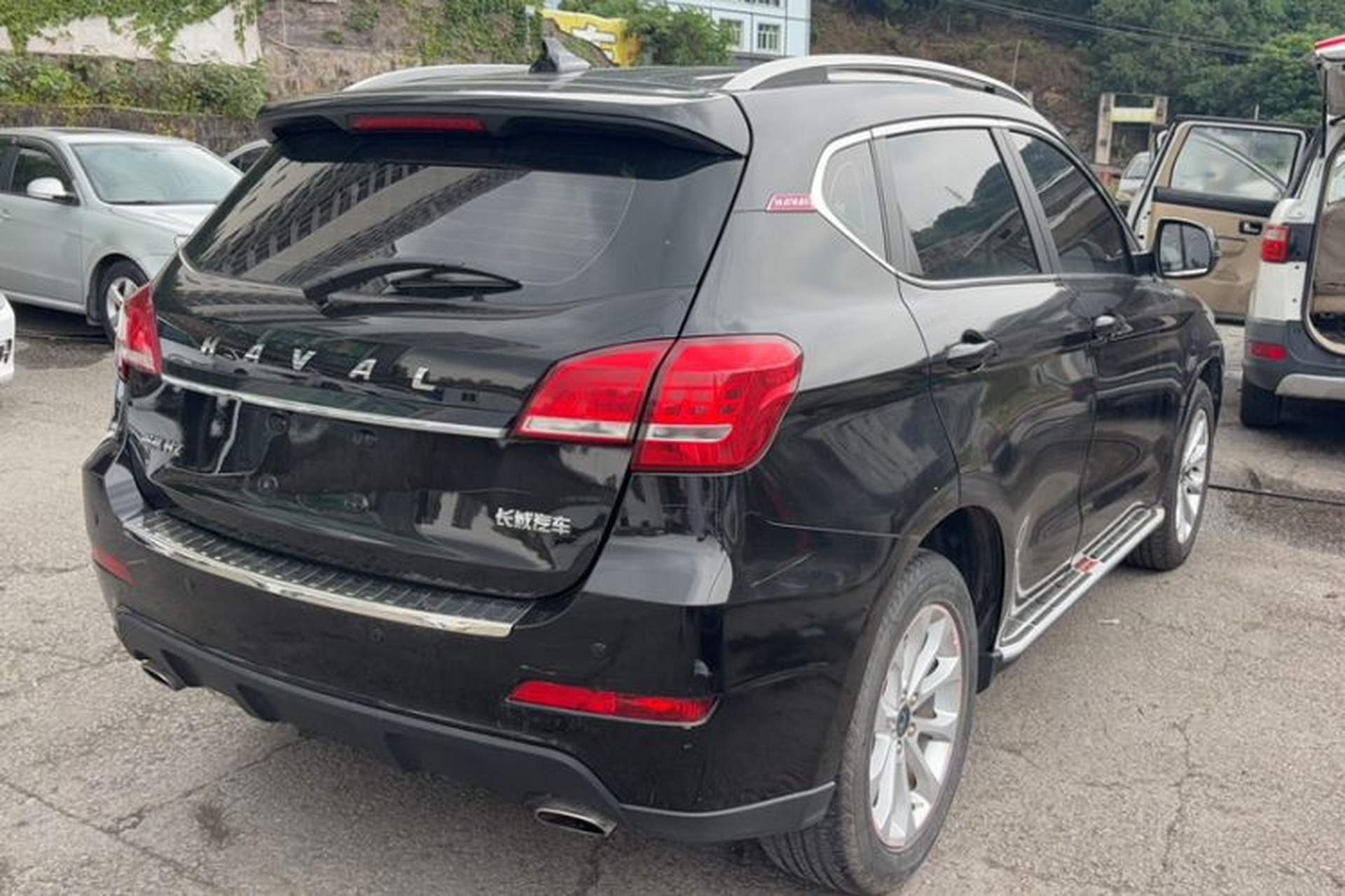 Used Haval H2 2018 Red-Label 1.5T Dual-Clutch Two-Wheel-Drive Luxury Model Exterior 2