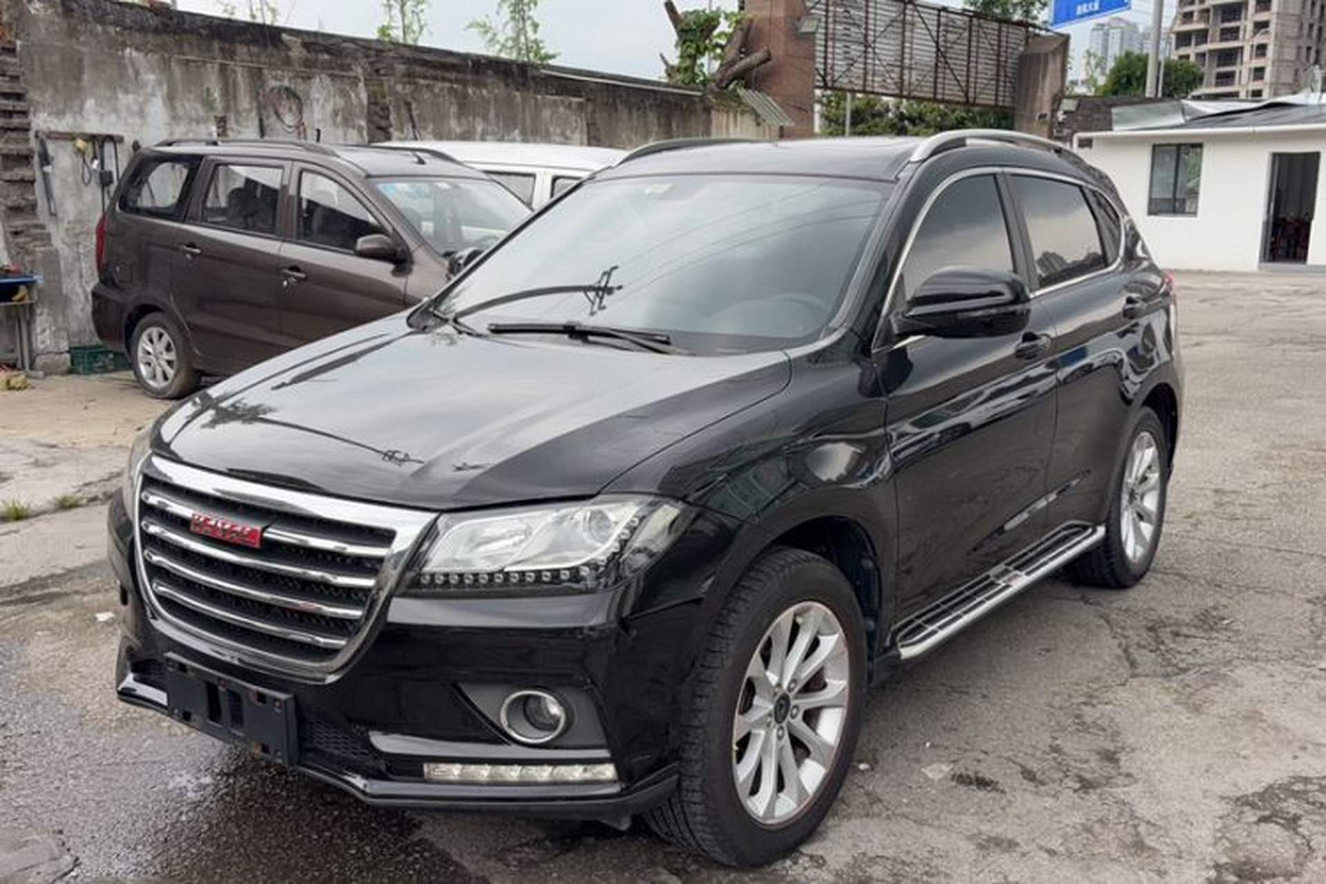 Used Haval H2 2018 Red-Label 1.5T Dual-Clutch Two-Wheel-Drive Luxury Model Exterior 3