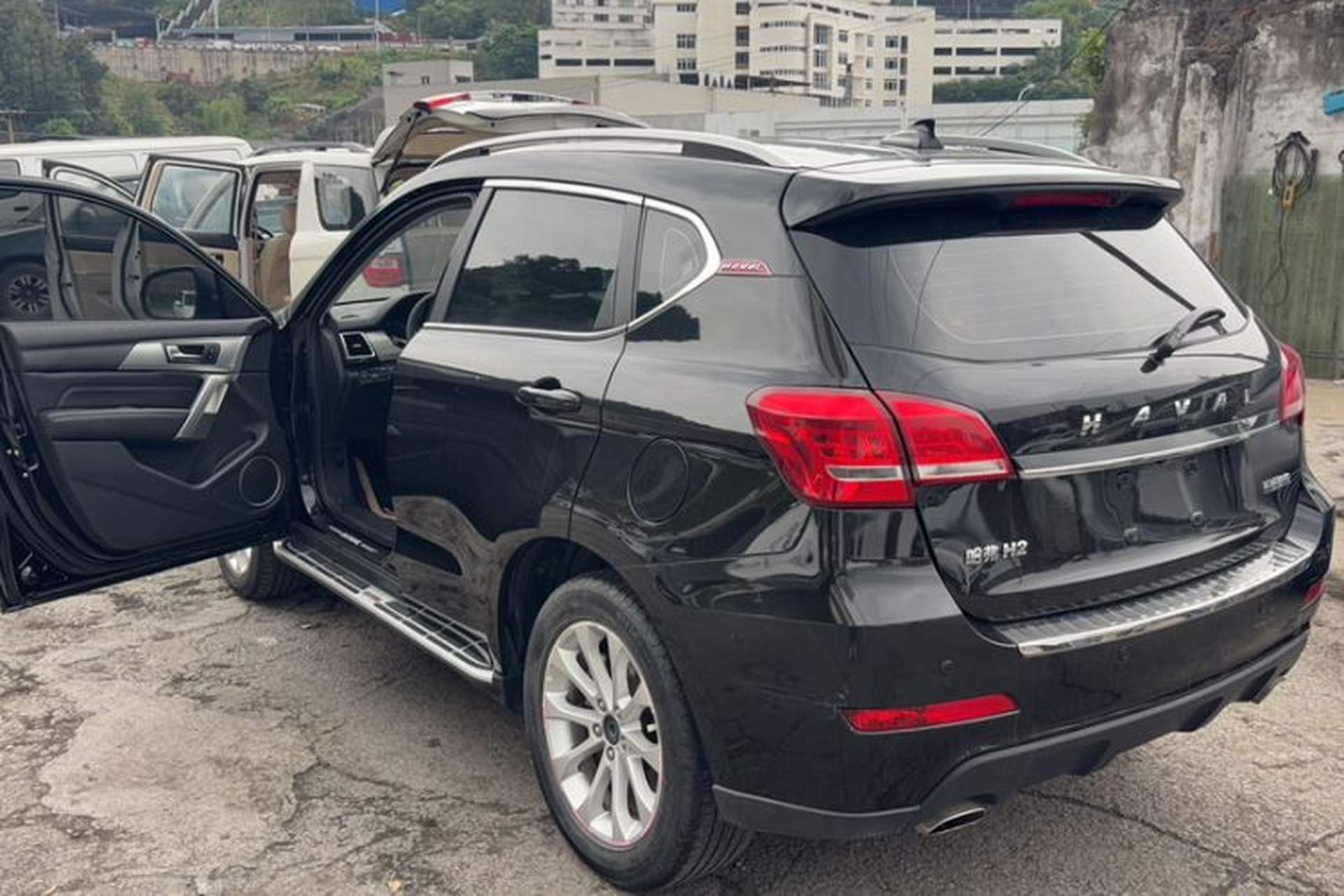 Used Haval H2 2018 Red-Label 1.5T Dual-Clutch Two-Wheel-Drive Luxury Model Exterior 7