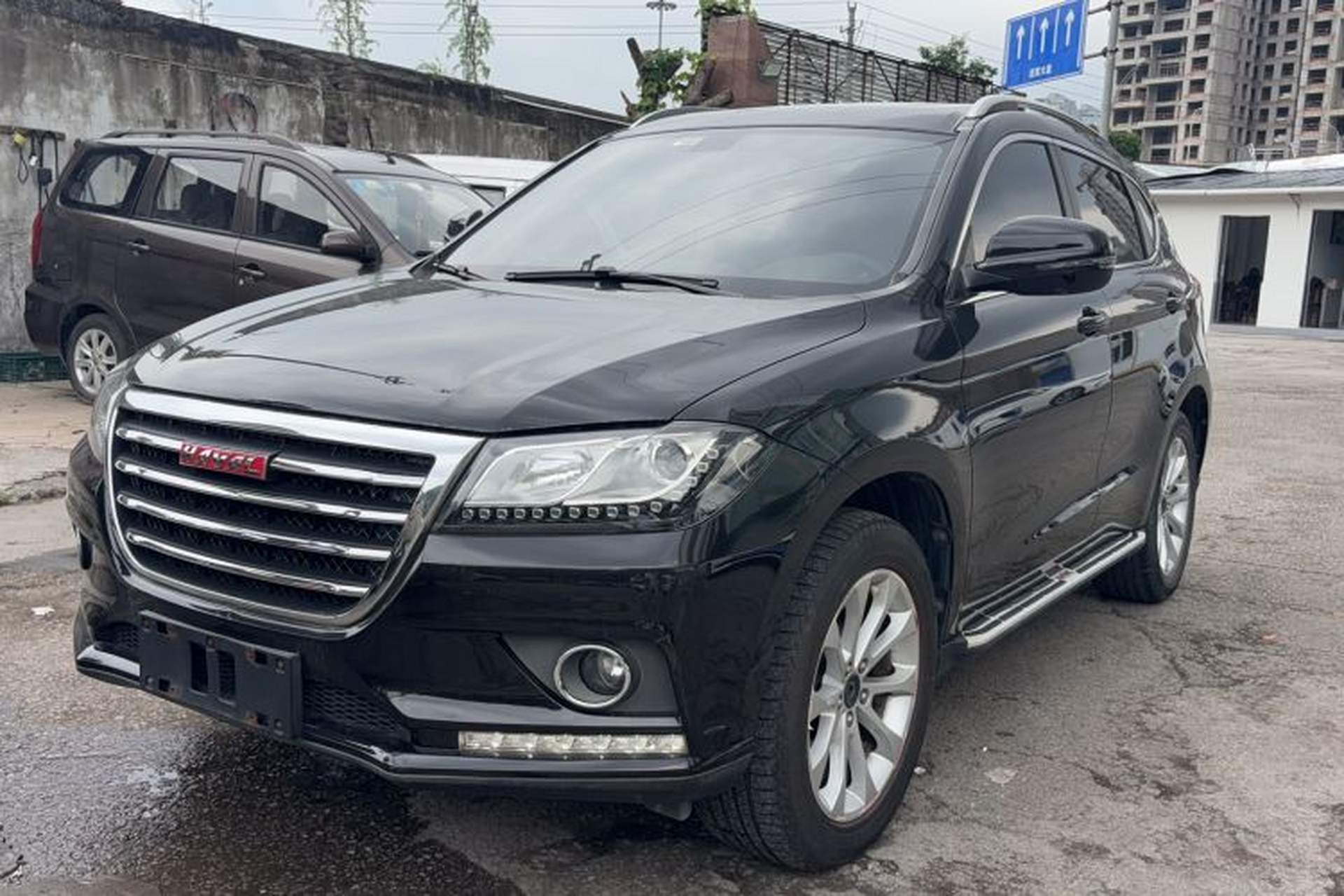 Used Haval H2 2018 Red-Label 1.5T Dual-Clutch Two-Wheel-Drive Luxury Model Front Left 45 Deg