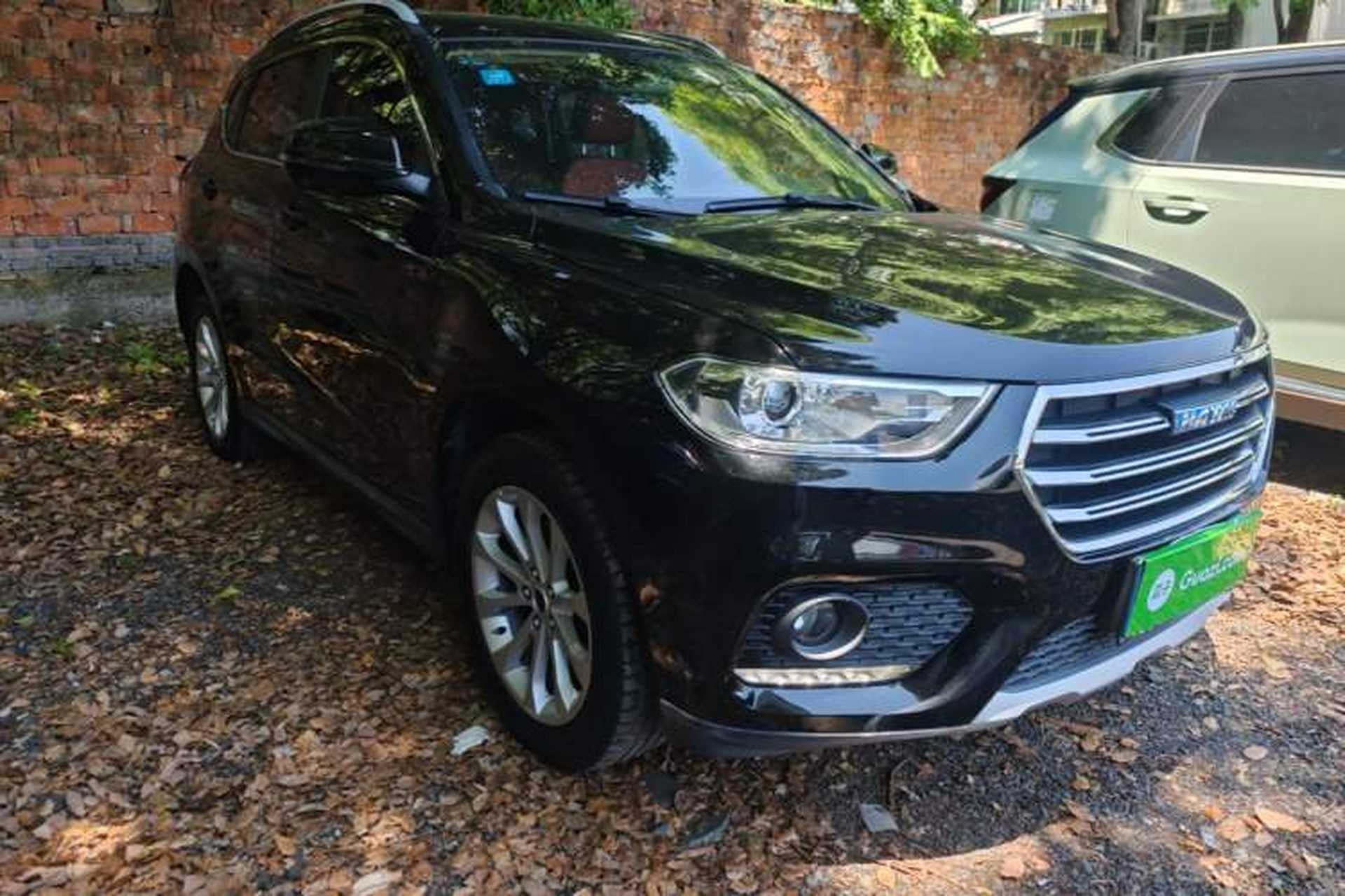 Used Haval H2 2018 Blue-Label 1.5T Dual-Clutch Two-Wheel-Drive Luxury Model Front Right 45 Deg