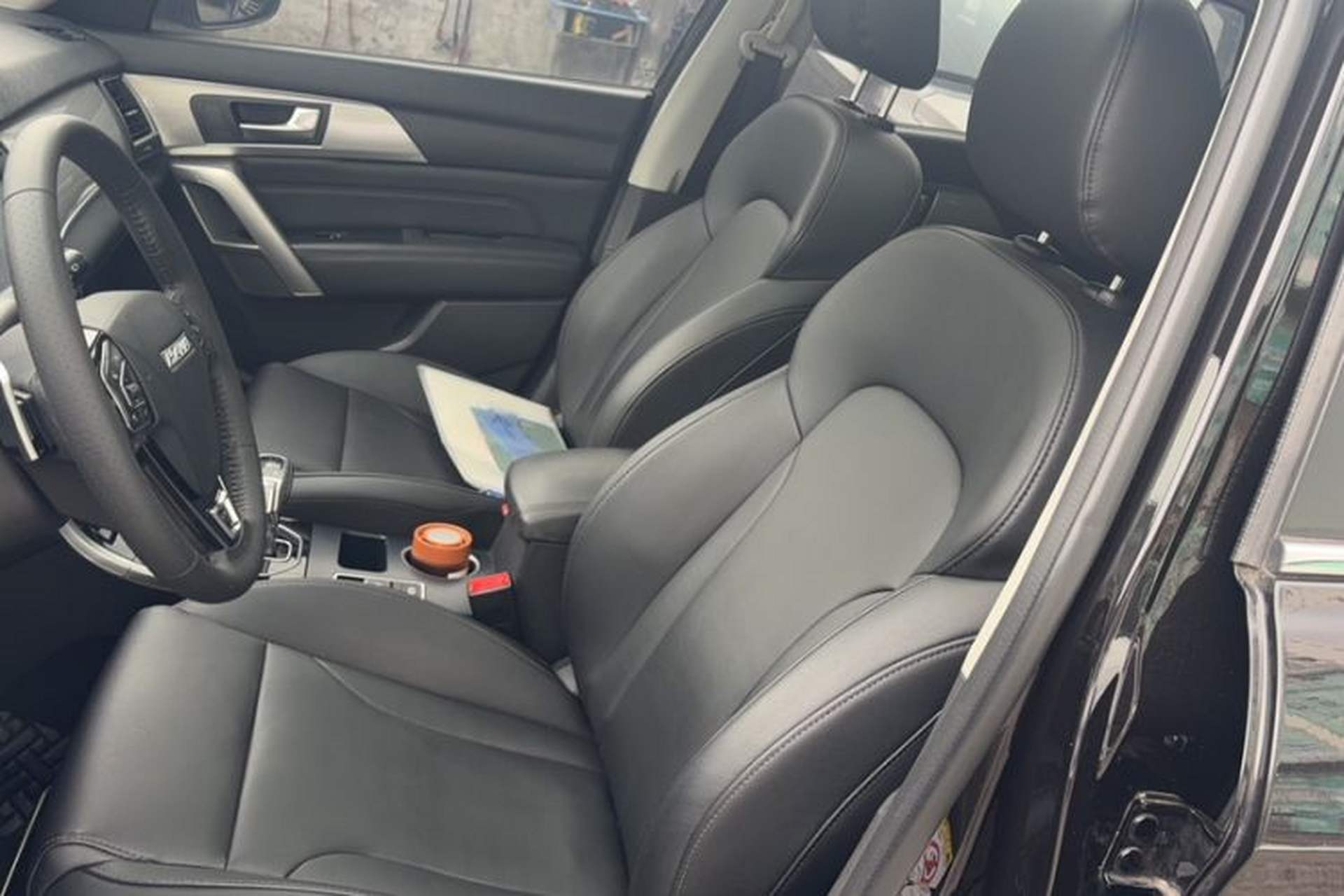 Used Haval H2 2018 Red-Label 1.5T Dual-Clutch Two-Wheel-Drive Luxury Model Interior 1