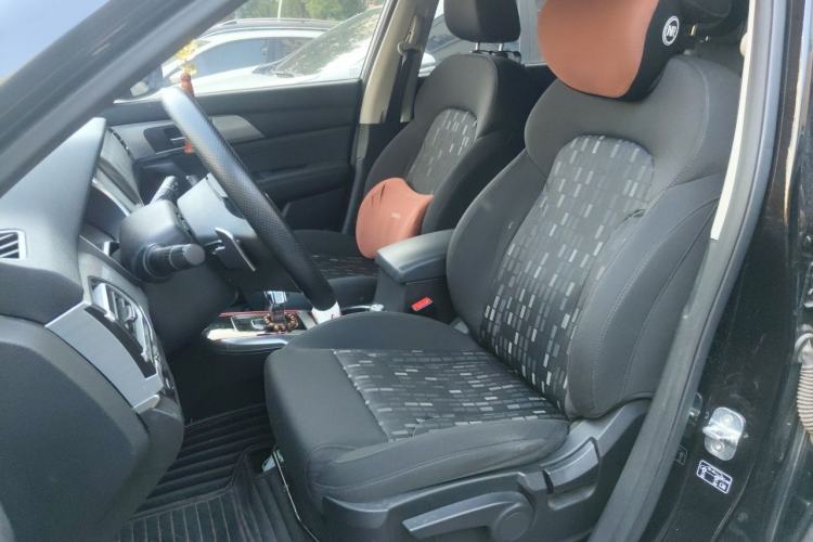 Used Haval H2 2018 Chuanxiang Edition Blue Badge 1.5T Dual-Clutch Two-Wheel Drive Fashionable Model Left Front Seat