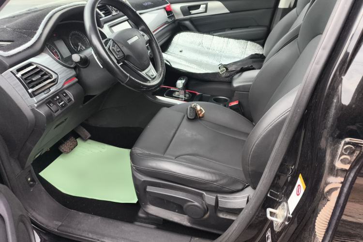 Used Haval H2 2018 Chuanxiang Edition Blue Badge 1.5T Dual-Clutch Two-Wheel Drive Fashionable Model Left Front Seat