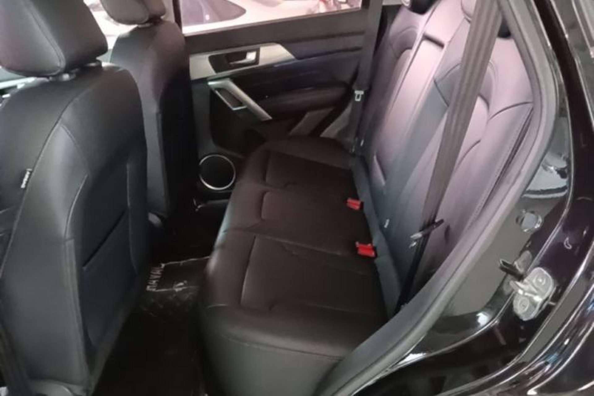 Used Haval H2 2018 Red-Label 1.5T Dual-Clutch Two-Wheel-Drive Luxury Model Left Rear Seat