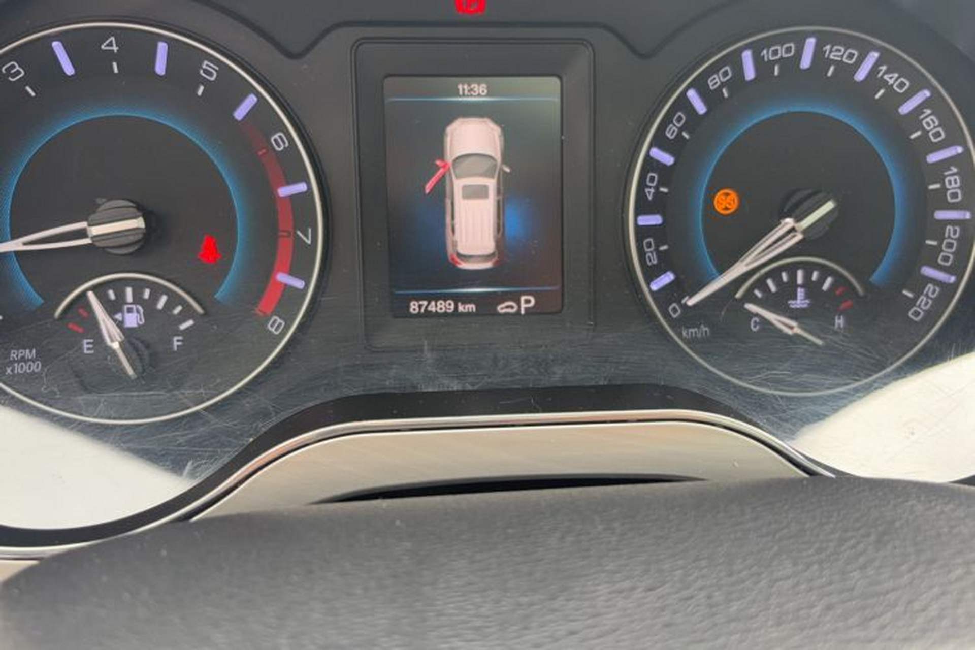 Used Haval H2 2018 Red-Label 1.5T Dual-Clutch Two-Wheel-Drive Luxury Model Odometer Close Up