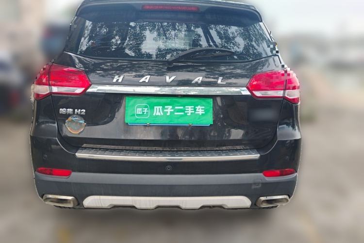 Used Haval H2 2018 Chuanxiang Edition Blue Badge 1.5T Dual-Clutch Two-Wheel Drive Fashionable Model Rear