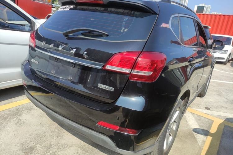Used Haval H2 2018 Chuanxiang Edition Red Badge 1.5T Dual-Clutch Two-Wheel Drive Fashionable Model Rear Right 45 Deg