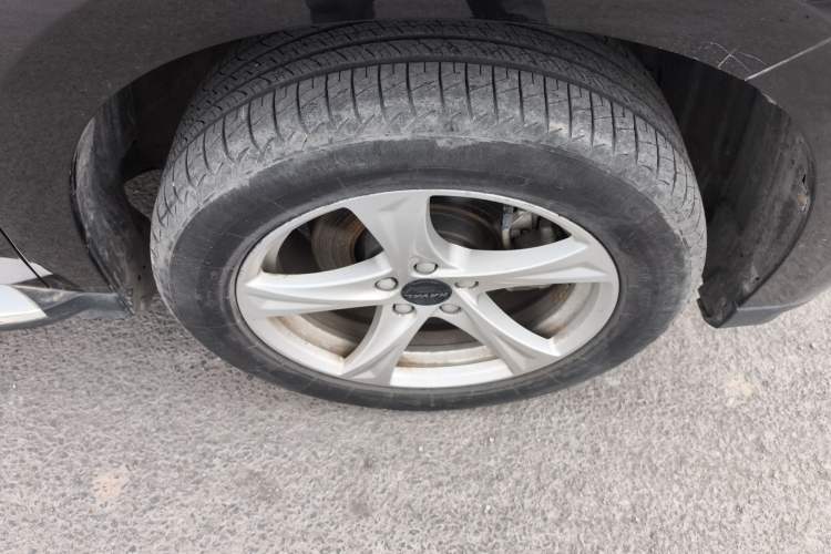 Used Haval H2 2018 Chuanxiang Edition Blue Badge 1.5T Dual-Clutch Two-Wheel Drive Fashionable Model Right Front Wheel Hub