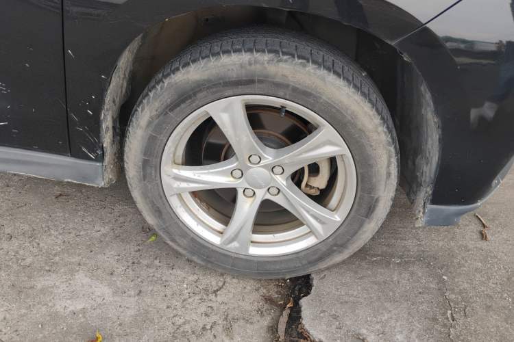 Used Haval H2 2018 Chuanxiang Edition Blue Badge 1.5T Dual-Clutch Two-Wheel Drive Fashionable Model Right Front Wheel Hub