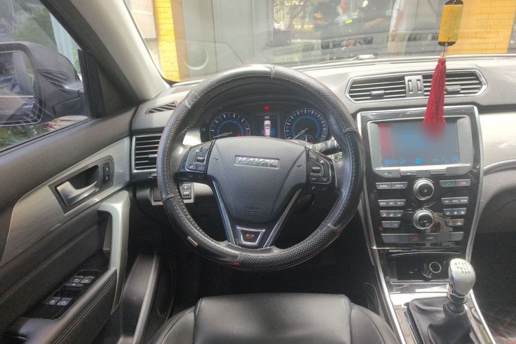 Used Haval H2 2018 Red-Label 1.5T Manual Two-Wheel Drive Elite Model Steering Wheel