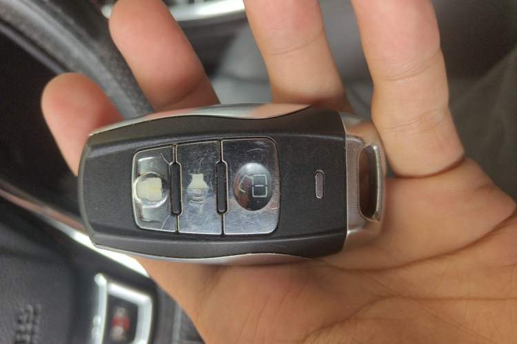 Used Haval H2 2018 Red-Label 1.5T Manual Two-Wheel Drive Elite Model Vehicle Key