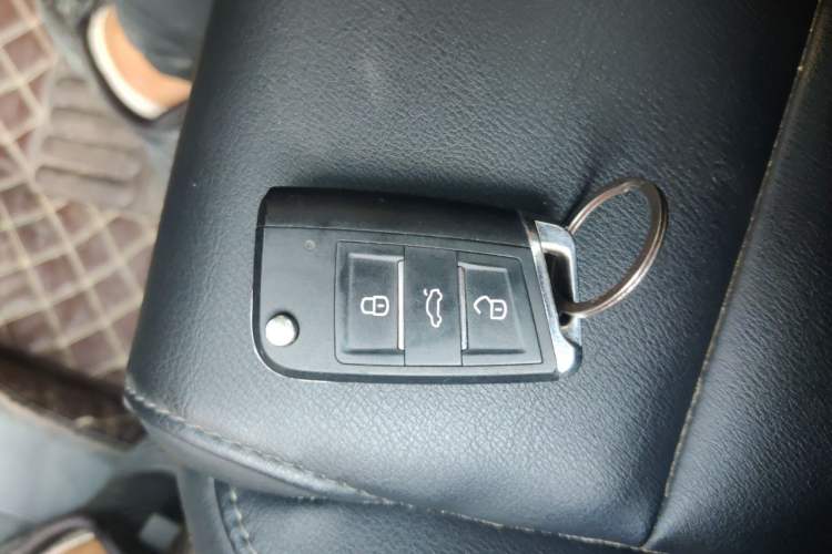 Used Haval H2 2018 Red-Label 1.5T Manual Two-Wheel Drive Elite Model Vehicle Key