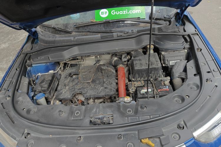 Used Haval H2 2018 Chuanxiang Edition Blue Badge 1.5T Dual-Clutch Two-Wheel Drive ZhiShang Model Engine Bay