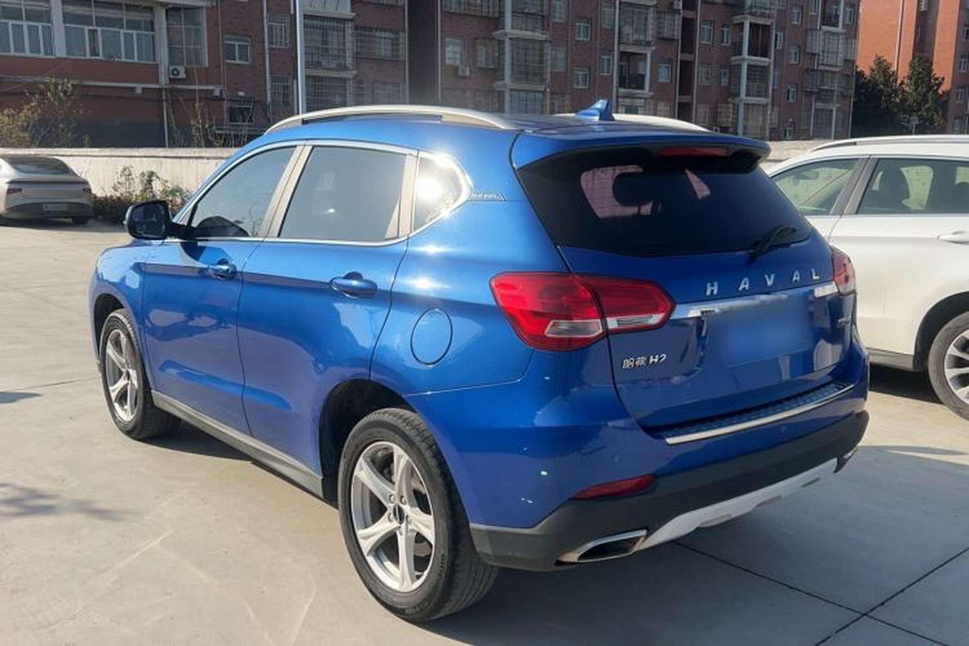 Used Haval H2 2018 Chuanxiang Edition Blue Badge 1.5T Dual-Clutch Two-Wheel Drive Fashionable Model Exterior 8