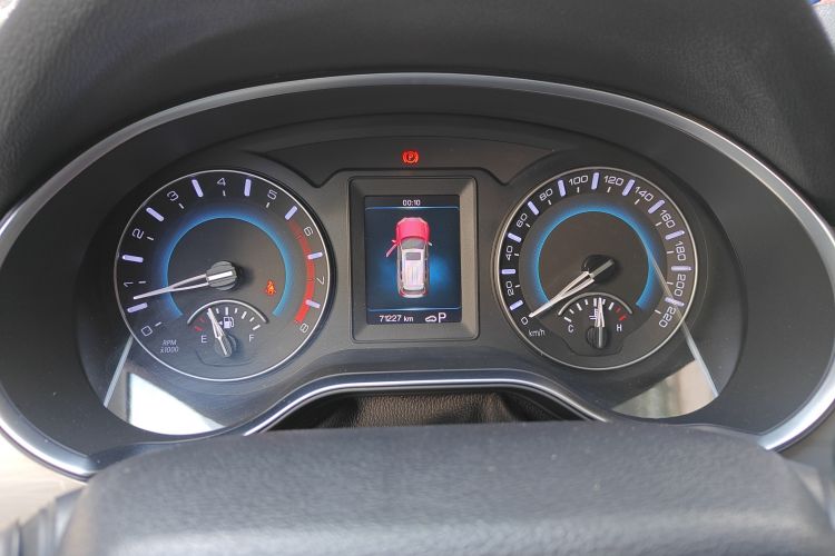 Used Haval H2 2018 Chuanxiang Edition Blue Badge 1.5T Dual-Clutch Two-Wheel Drive ZhiShang Model Instrument Cluster
