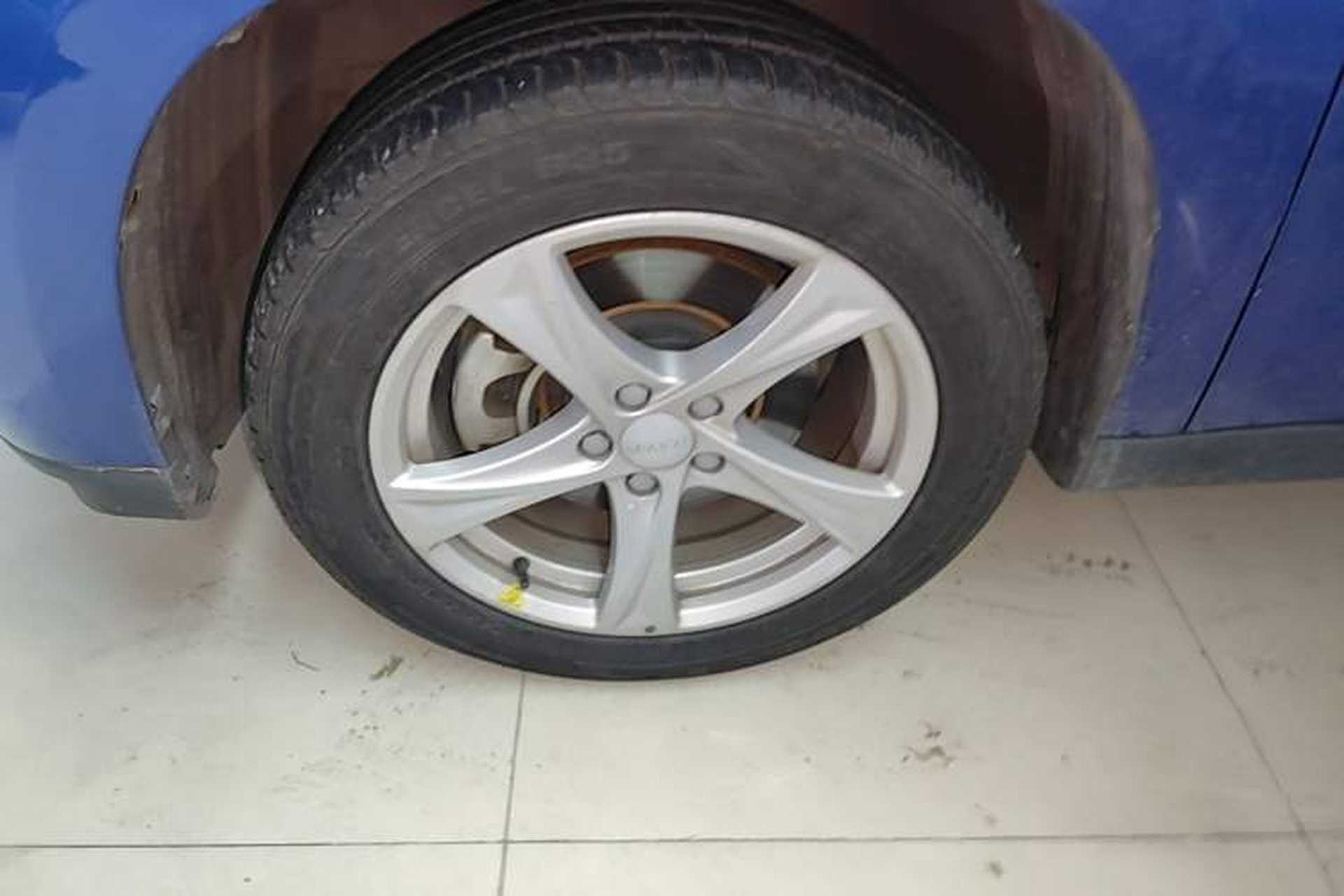 Used Haval H2 2018 1.5T Dual-Clutch Two-Wheel Drive Fashion Model China VI Standard Left Front Wheel Hub