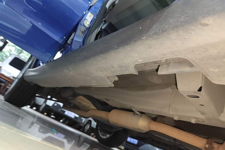 Used Haval H2 2018 1.5T Dual-Clutch Two-Wheel Drive Fashion Model China VI Standard Right Side Sill