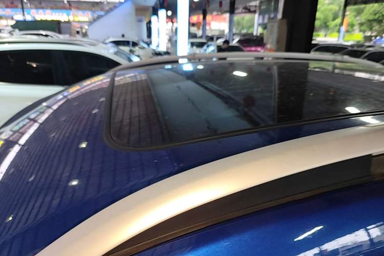 Used Haval H2 2018 1.5T Dual-Clutch Two-Wheel Drive Fashion Model China VI Standard Roof
