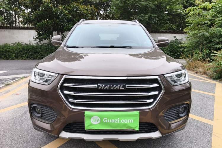 Used Haval H2 2018 1.5T Dual-Clutch Two-Wheel Drive Fashion Model China VI Standard Front