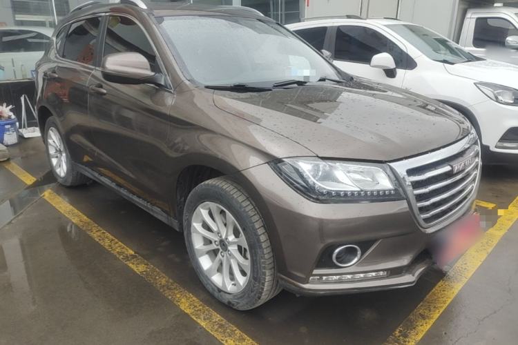 Used Haval H2 2018 Red-Label 1.5T Manual Two-Wheel Drive Elite Model Front Right 45 Deg