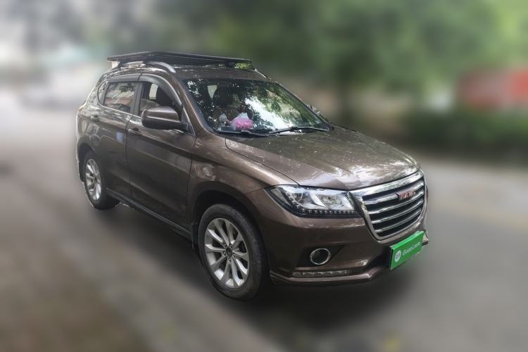 Used Haval H2 2018 Red-Label 1.5T Manual Two-Wheel Drive Luxury Model Front Right 45 Deg