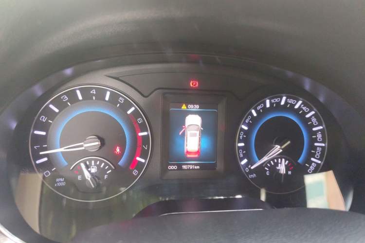 Used Haval H2 2018 Red-Label 1.5T Manual Two-Wheel Drive Luxury Model Instrument Cluster