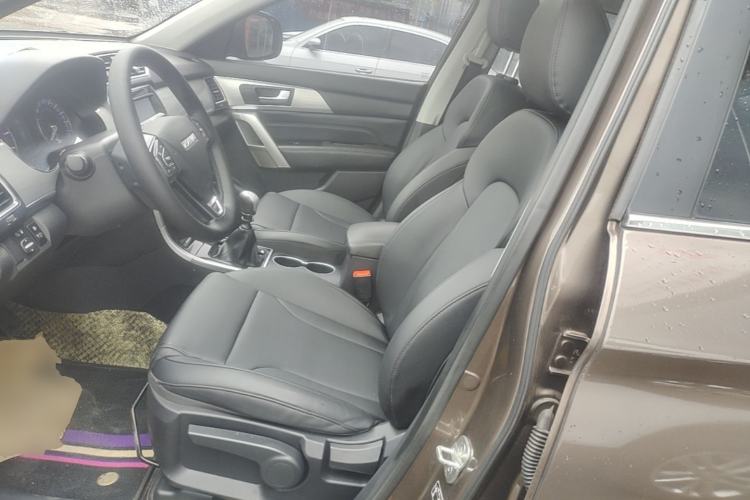 Used Haval H2 2018 Red-Label 1.5T Manual Two-Wheel Drive Elite Model Left Front Seat
