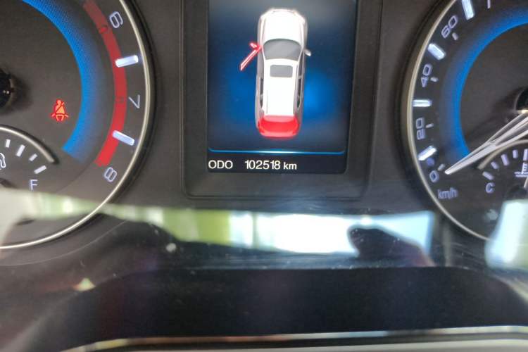 Used Haval H2 2018 Red-Label 1.5T Manual Two-Wheel Drive Luxury Model Odometer Close Up