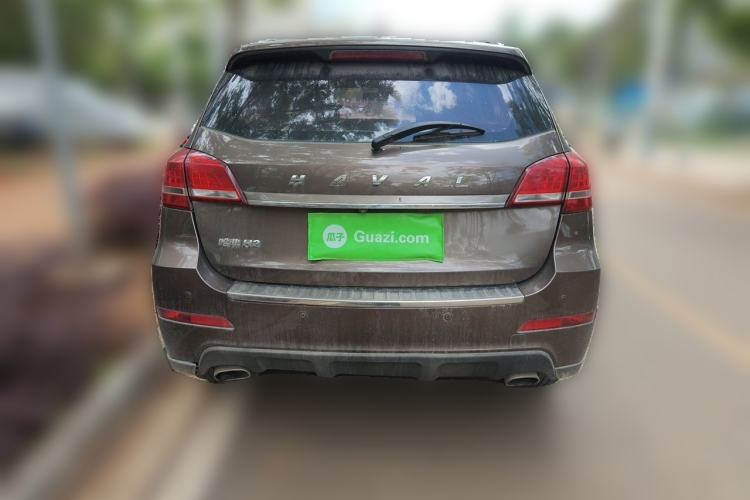 Used Haval H2 2018 Red-Label 1.5T Manual Two-Wheel Drive Luxury Model Rear