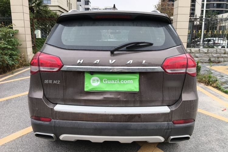 Used Haval H2 2018 1.5T Dual-Clutch Two-Wheel Drive Fashion Model China VI Standard Rear