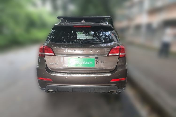 Used Haval H2 2018 Red-Label 1.5T Manual Two-Wheel Drive Luxury Model Rear