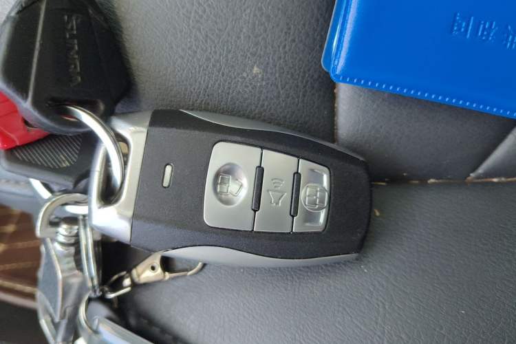 Used Haval H2 2018 Blue Label 1.5T Manual Two-Wheel Drive Elite Model Vehicle Key