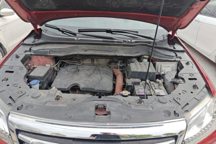 Used Haval H2 2018 Red-Label 1.5T Manual Two-Wheel Drive Luxury Model Engine Bay