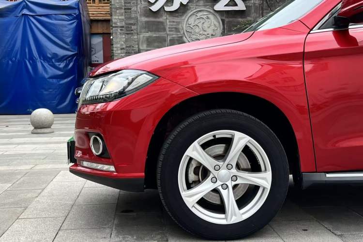 Used Haval H2 2018 1.5T Dual-Clutch Two-Wheel Drive Fashion Model China VI Standard Exterior 4