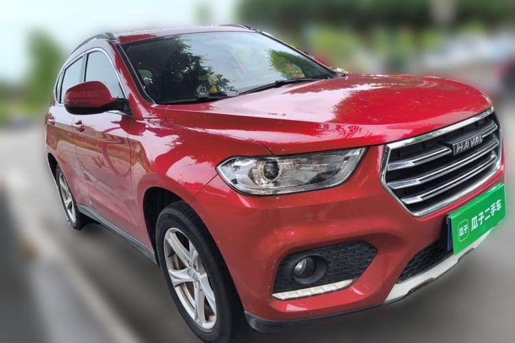 Used Haval H2 2018 Chuanxiang Edition Blue Badge 1.5T Manual Two-Wheel Drive Fashionable Model Front Right 45 Deg