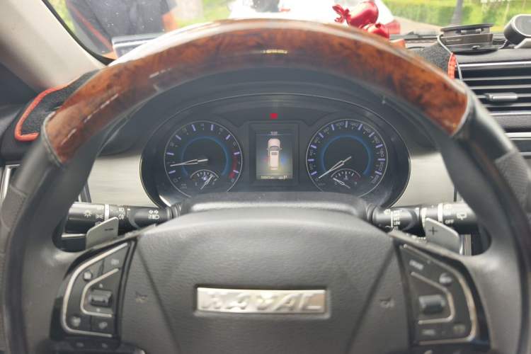 Used Haval H2 2018 Red-Label 1.5T Dual-Clutch Two-Wheel-Drive Elite Model Instrument Cluster