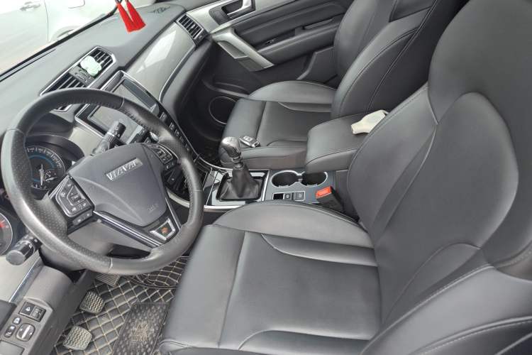 Used Haval H2 2018 Red-Label 1.5T Manual Two-Wheel Drive Luxury Model Left Front Seat