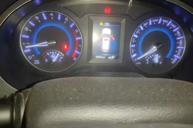 Used Haval H2 2018 Chuanxiang Edition Red Badge 1.5T Dual-Clutch Two-Wheel Drive Fashionable Model Odometer Close Up