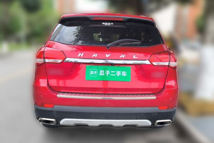 Used Haval H2 2018 Chuanxiang Edition Blue Badge 1.5T Manual Two-Wheel Drive Fashionable Model Rear