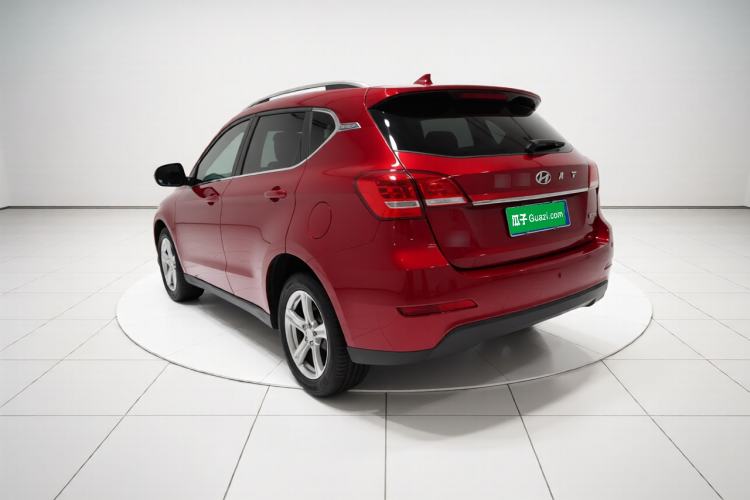 Used Haval H2 2018 Chuanxiang Edition Red Badge 1.5T Dual-Clutch Two-Wheel Drive Fashionable Model Rear Left 45 Deg