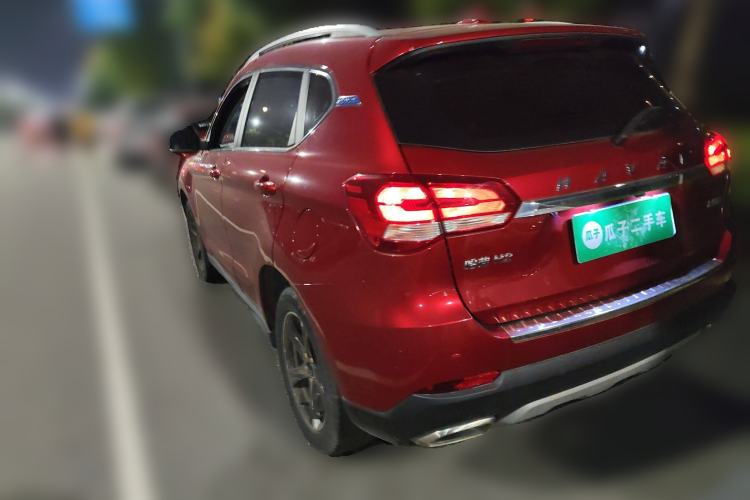Used Haval H2 2018 Chuanxiang Edition 1.5T Dual-Clutch Two-Wheel Drive ZhiShang Model China V Standard Rear Left 45 Deg