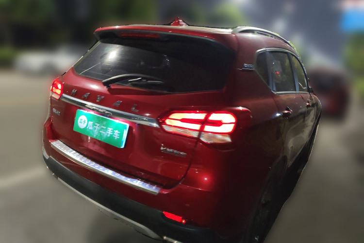 Used Haval H2 2018 Chuanxiang Edition 1.5T Dual-Clutch Two-Wheel Drive ZhiShang Model China V Standard Rear Right 45 Deg